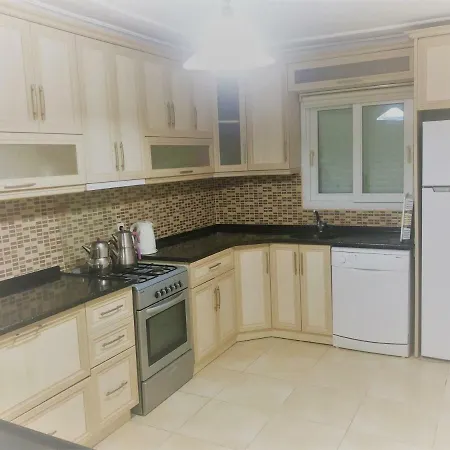Moonhill Villas 빌라 디딤